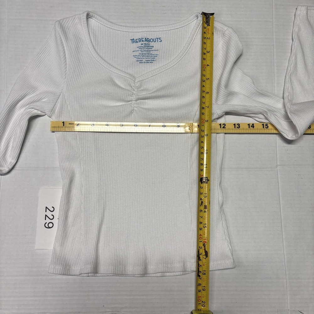 Thereabouts Girls White Ribbed Long Sleeve V-Neck Ruched Top Size M 10/12 - Picture 2 of 5